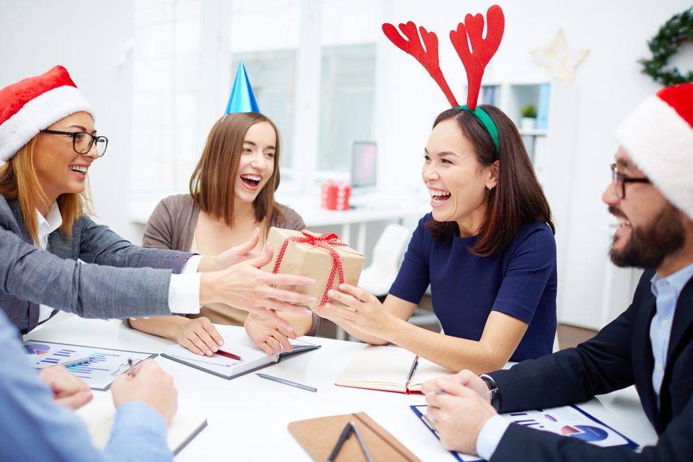 How to Show Employee Appreciation During the Holidays