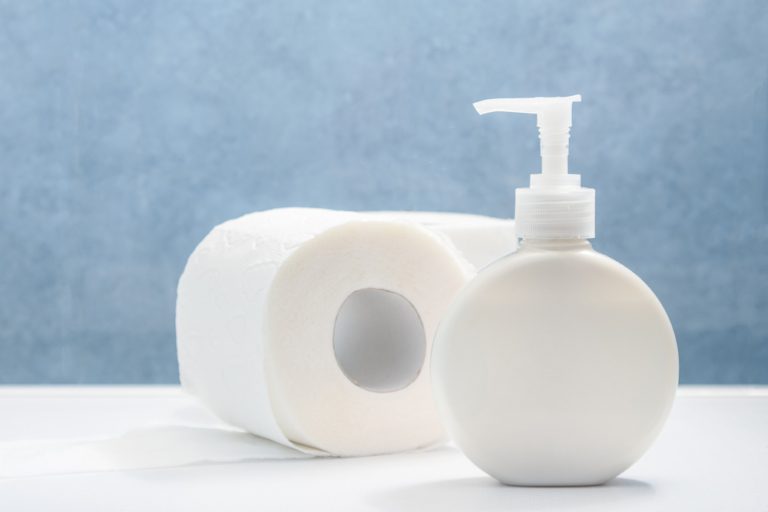 Business Restroom Supplies That Protect Employees and Customers